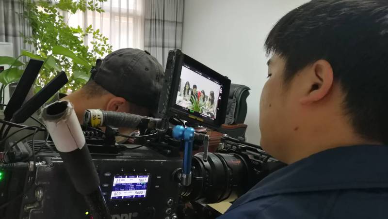剧本杀式体验：东港区广告片拍摄公司构建沉浸式消费决策路径